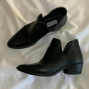 Steve Madden Austin Bootie